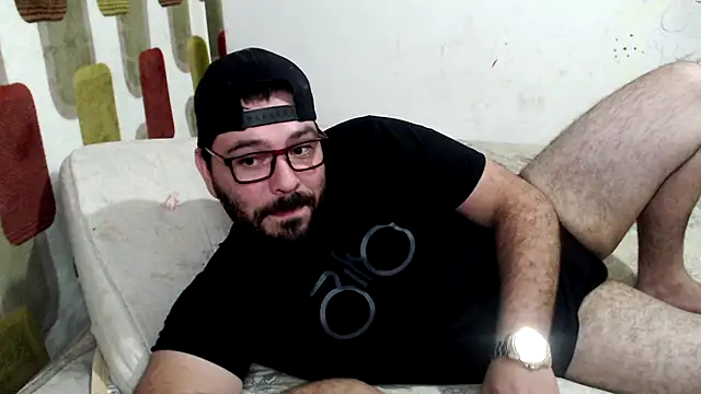 Snapshot of lucasprloco chatting on 13, 12, 2024 lucasprloco online show from 13, 12, 2024