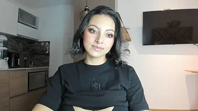 alexademie1 online show from 5, 1, 2025