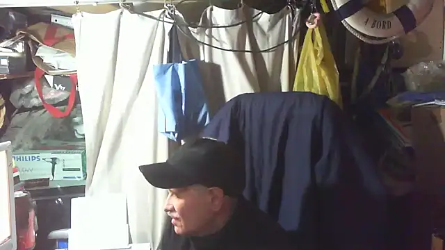 nonnomaturobisex online show from 3, 2, 2026