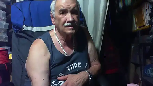 nonnomaturobisex online show from 31, 7, 2026