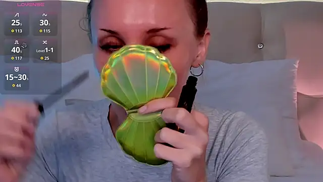 LianaFord online show from 10, 7, 2026