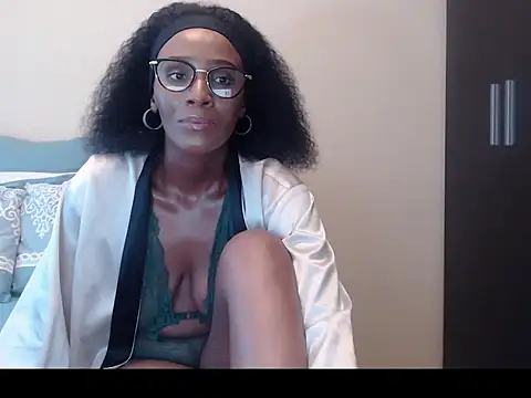 yummycherryxx online show from 27, 10, 2025