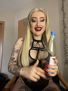 JennaLinn online show from 24, 1, 2025