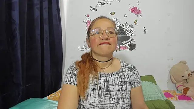 anthonela mature  online show from 22, 10, 2025
