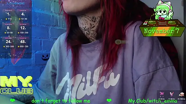 Snapshot of Witch_Emma chatting on 7, 11, 2025 Witch Emma online show from 7, 11, 2025