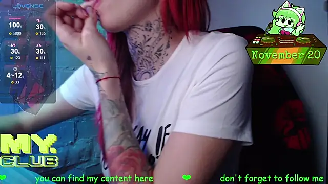 Snapshot of Witch_Emma chatting on 20, 11, 2025 Witch Emma online show from 20, 11, 2025