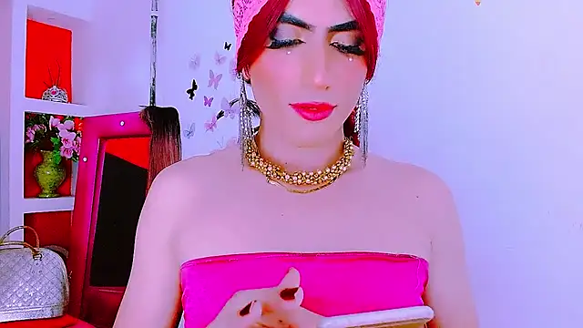 Snapshot of priscilahotker chatting on 23, 1, 2025 priscilahotker online show from 23, 1, 2025