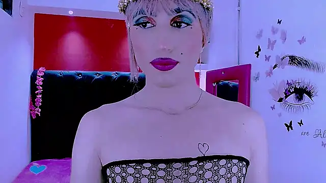 Snapshot of priscilahotker chatting on 23, 3, 2025 priscilahotker online show from 23, 3, 2025