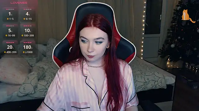 Cute lina online show from 25, 12, 2024