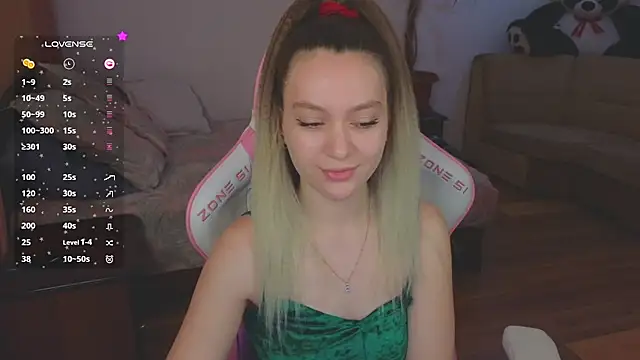 CyrilaPuff online show from 26, 1, 2025