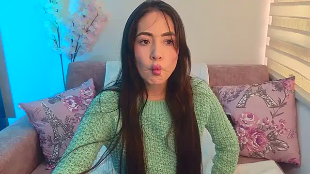 CristinaLaurentt online show from 5, 8, 2026