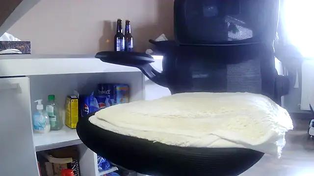 suedel65 online show from 3, 2, 2026