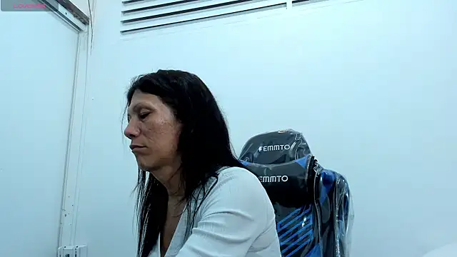 Cleopatra Trans online show from 10, 11, 2025