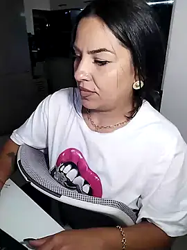hot-babygirl online show from 3, 5, 2026