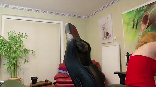 Snapshot of HotLana69 chatting on 1, 3, 2025 HotLana69 online show from 1, 3, 2025