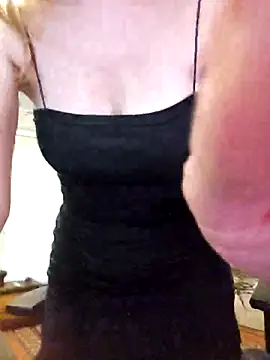 Snapshot of HotLana69 chatting on 13, 3, 2025 HotLana69 online show from 13, 3, 2025