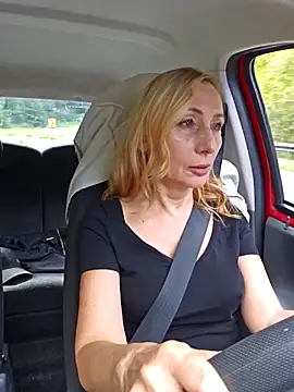 Snapshot of HotLana69 chatting on 18, 9, 2025 HotLana69 online show from 18, 9, 2025