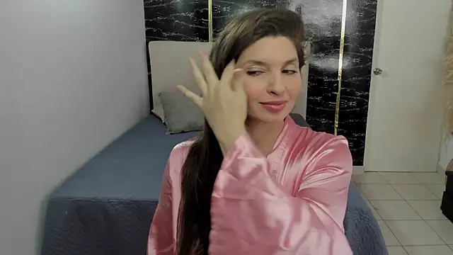 Azahara Amin  online show from 16, 6, 2026