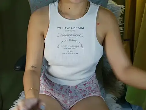 Sweet kitty60xx online show from 25, 11, 2025