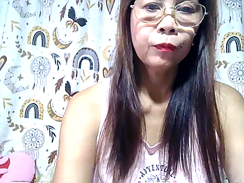 urwife tobe online show from 4, 5, 2026