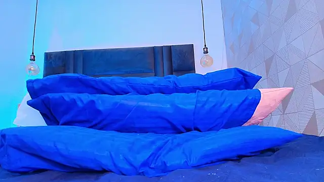 arletmss online show from 30, 1, 2025