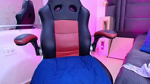 arletmss online show from 31, 1, 2025