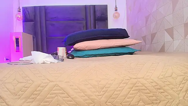 arletmss online show from 17, 3, 2025