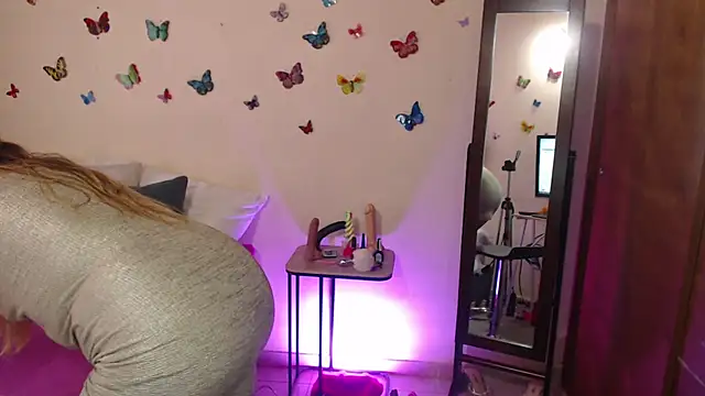 Jolie-Mature online show from 9, 3, 2025