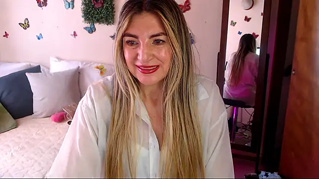 Snapshot of Jolie-Mature chatting on 27, 7, 2026 Jolie-Mature online show from 27, 7, 2026