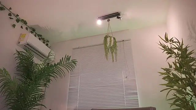 Snapshot of Cooper-Reds chatting on 13, 1, 2026 Cooper-Reds online show from 13, 1, 2026