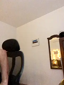 Snapshot of _IRRESISTIBLE_ chatting on 15, 2, 2025 IRRESISTIBLE online show from 15, 2, 2025