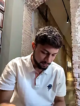 Snapshot of _IRRESISTIBLE_ chatting on 21, 2, 2025 IRRESISTIBLE online show from 21, 2, 2025