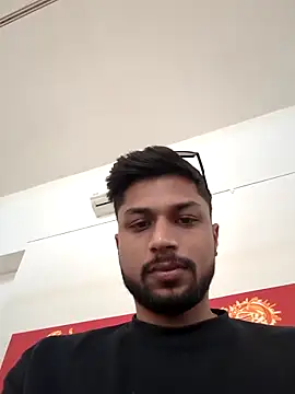 Snapshot of _IRRESISTIBLE_ chatting on 5, 3, 2025 IRRESISTIBLE online show from 5, 3, 2025