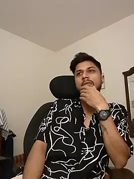 Snapshot of _IRRESISTIBLE_ chatting on 21, 3, 2025 IRRESISTIBLE online show from 21, 3, 2025