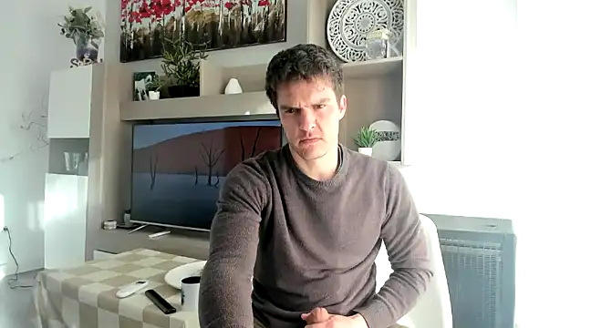 Snapshot of HeteroOli chatting on 4, 2, 2025 HeteroOli online show from 4, 2, 2025