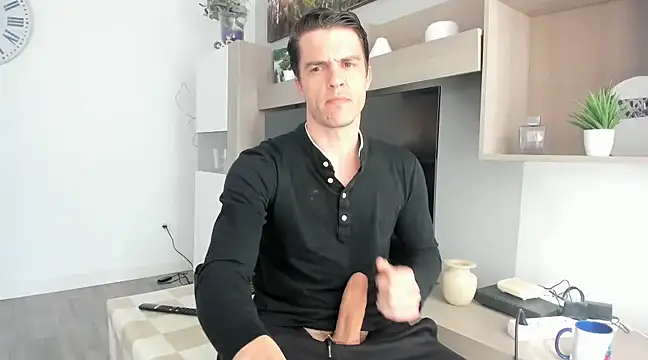 Snapshot of HeteroOli chatting on 17, 2, 2025 HeteroOli online show from 17, 2, 2025