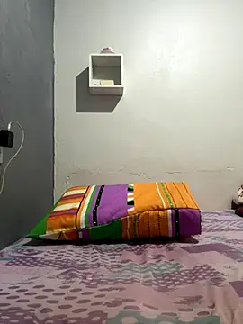 laisviana21 online show from 17, 10, 2025