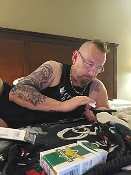 Snapshot of Littledick007007 chatting on 1, 11, 2025 Littledick007007 online show from 1, 11, 2025