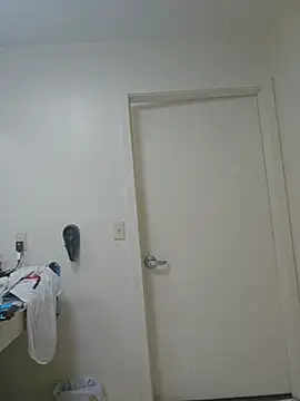 Snapshot of Littledick007007 chatting on 11, 11, 2025 Littledick007007 online show from 11, 11, 2025