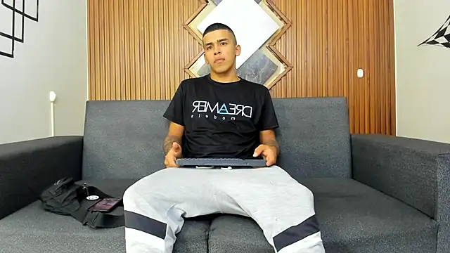 yeckodream online show from 10, 3, 2025