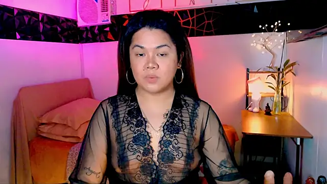 asiankatyhuge online show from 28, 10, 2025