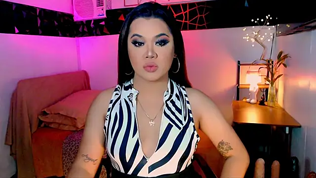 asiankatyhuge online show from 3, 11, 2025