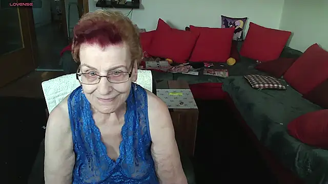 HeisseomaOriginal online show from 18, 1, 2026