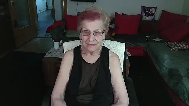 HeisseomaOriginal online show from 29, 4, 2026