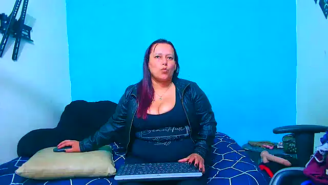 Diana Lozano online show from 3, 8, 2026