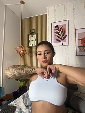 CameronCollins  online show from 5, 3, 2025