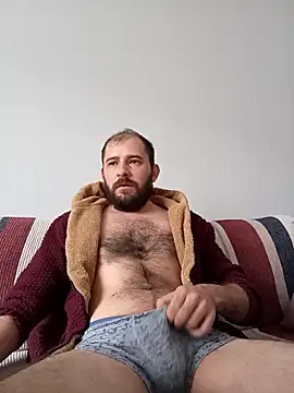 Snapshot of NiiiRvaNaa chatting on 14, 10, 2025 NiiiRvaNaa online show from 14, 10, 2025