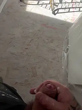 RenaudS-02 online show from 17, 4, 2026