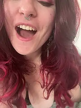 LunaMoongirl online show from 20, 12, 2024