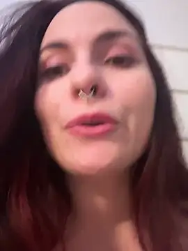 LunaMoongirl online show from 22, 1, 2025